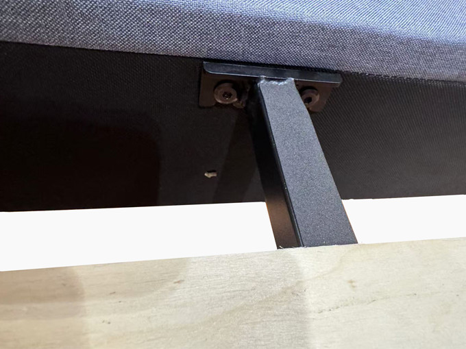 AF-M8 UPHOLSTERED FOUNDATION WITH HEADBOARD